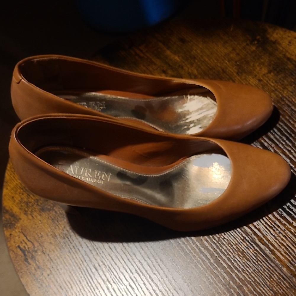 Lauren Ralph Lauren Brown Pumps